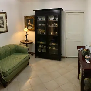 https://la-giara-1.palermohotels.org